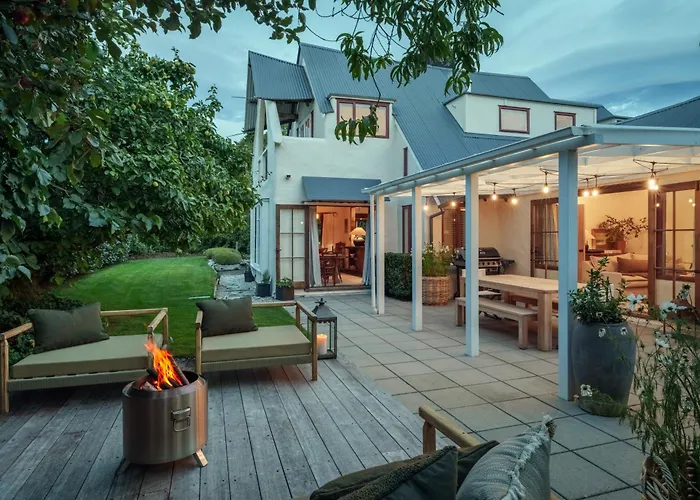 Stone Street By Sothebys Luxury Homes Holiday home Wanaka