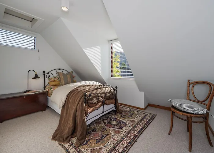 Stone Street By Sothebys Luxury Homes * Wanaka